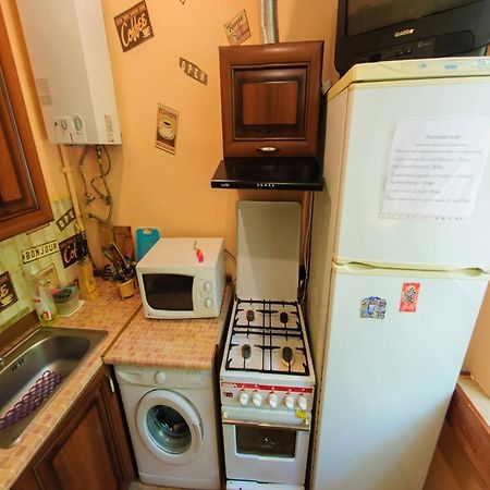 Yourhostel Svyatoshino Киев Екстериор снимка